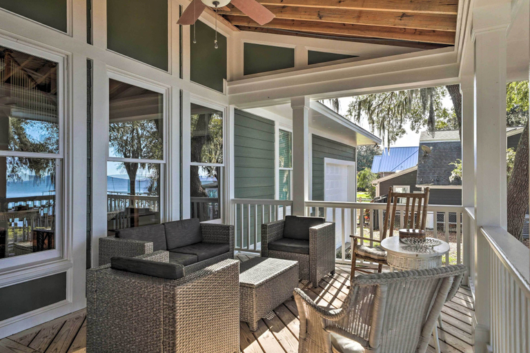 Others 5, Lakefront Retreat w/ Game Room & Private Dock!, Berkeley