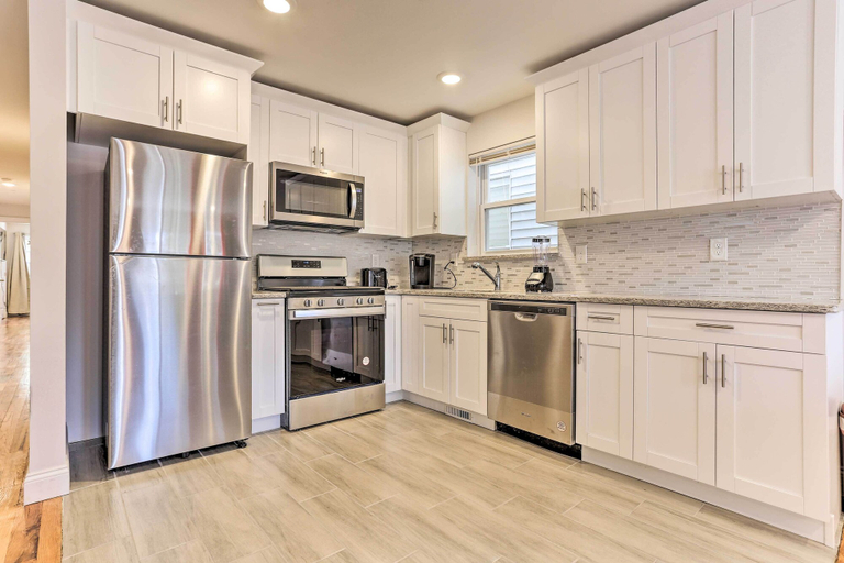 Others 4, Newark Apt ~ 5 Mi to Museums & Art Centers!, Newark