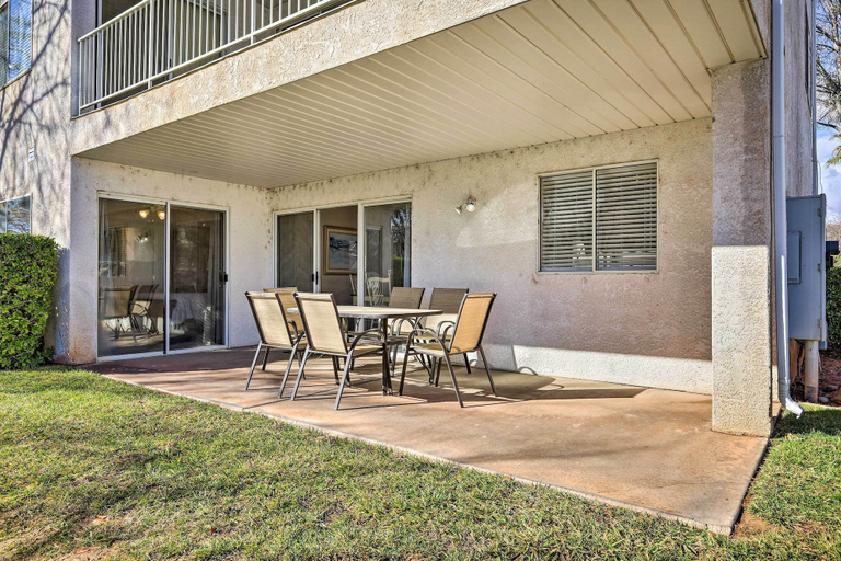 Exterior & Views 2, Beautiful St George Condo ~ 5 Mi to Downtown!, Washington