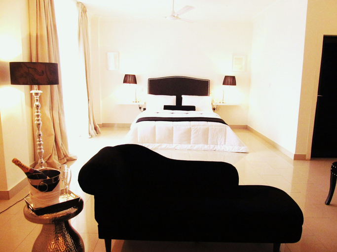 Bedroom 3, The Aknac Hotel, Tema