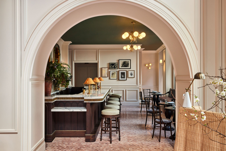 Food & Drinks 5, The Wall Street Hotel, New York