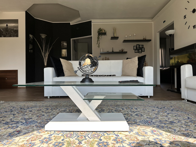 Living area 3, Villa Ma-ya, Chieti