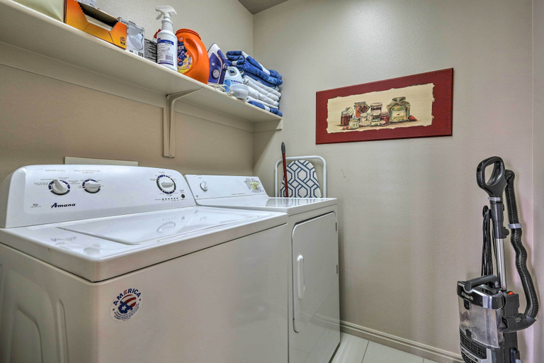 Bathroom 4, Beautiful St George Condo ~ 5 Mi to Downtown!, Washington