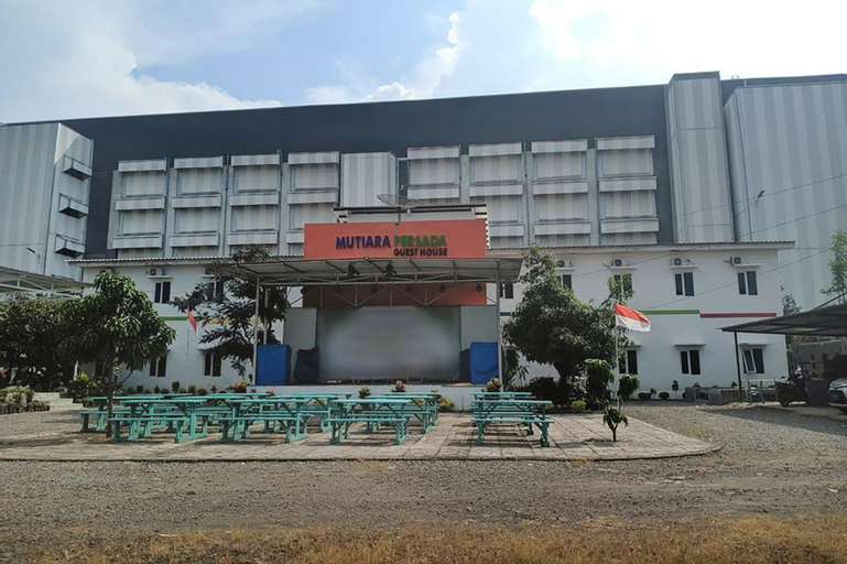 Exterior & Views 2, Urbanview Hotel Mutiara Persada Syariah Majalengka, Majalengka