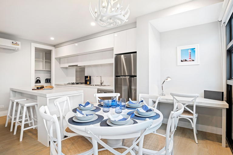 Dining Room 4