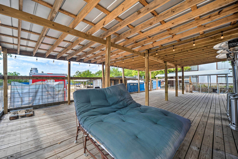 Others 5, Pet-friendly Harper Farmhouse w/ Large Deck!, Gillespie