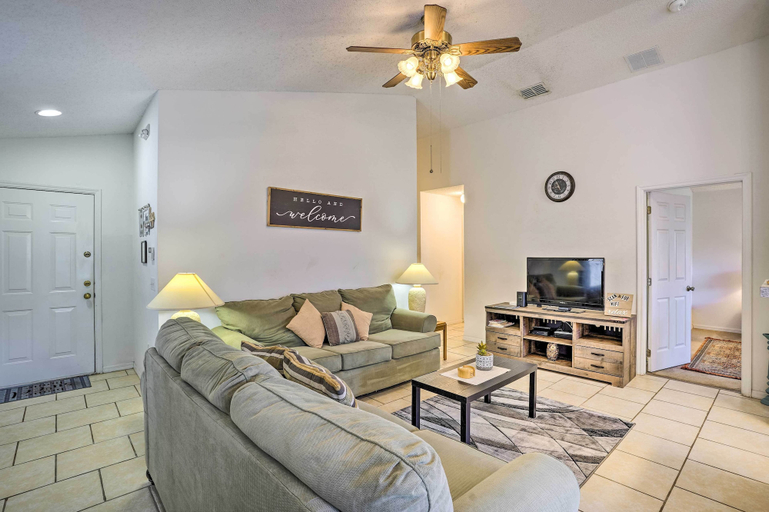 Others 5, Haines City Home w/ Private Pool!, Polk