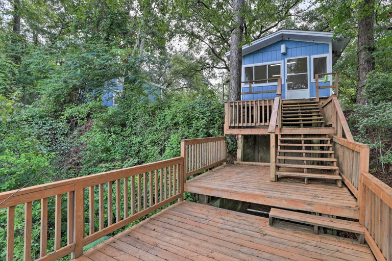 Exterior & Views 1, Waterfront Sopchoppy Hideaway w/ 2 Kayaks!, Wakulla