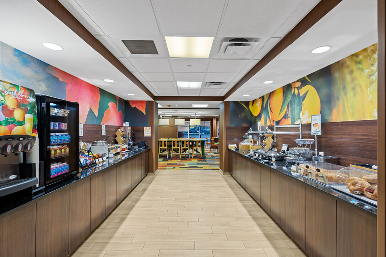 Food & Drinks 5, Fairfield Inn by Marriott Owensboro, Daviess