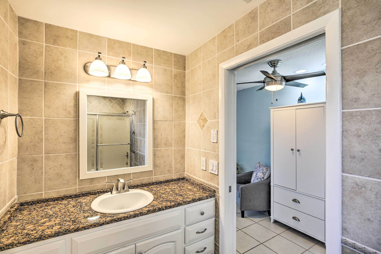 Bathroom 4, Spacious Punta Gorda Home w/ Private Pool & Views!, Charlotte