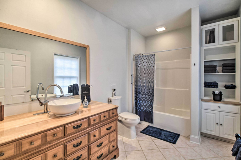 Bathroom 4, Goodview Home w/ Decks & Direct Lake Access!, Bedford