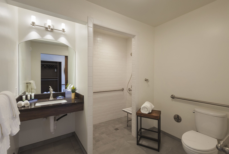 Bathroom 4, La Playa Inn, Santa Barbara