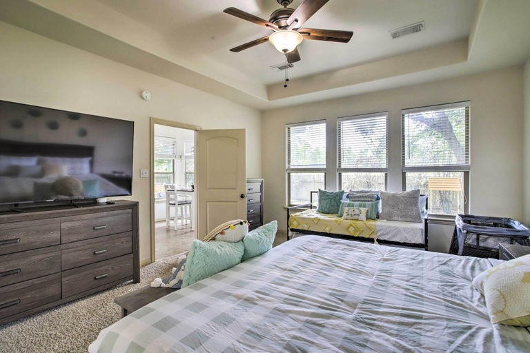 Bedroom 3, Welcoming Montgomery Home in Gated Community!, Montgomery