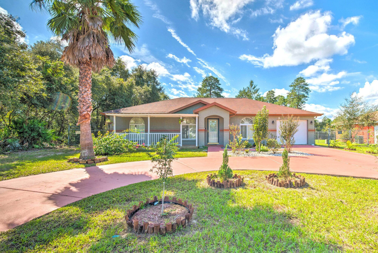 Others 1, Pet-friendly Ocala Escape w/ Private Pool & Yard!, Marion