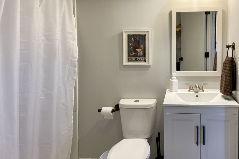 Bathroom 4, Table Rock Lake Hideaway w/ Deck: Bring Your Boat!, Barry