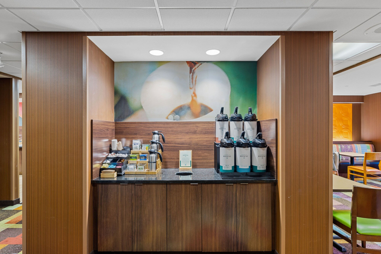 Food & Drinks 5, Fairfield Inn by Marriott Owensboro, Daviess