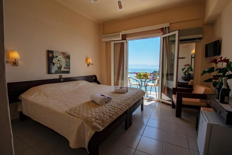 Bedroom 3, Aegli Hotel, Ionian Islands