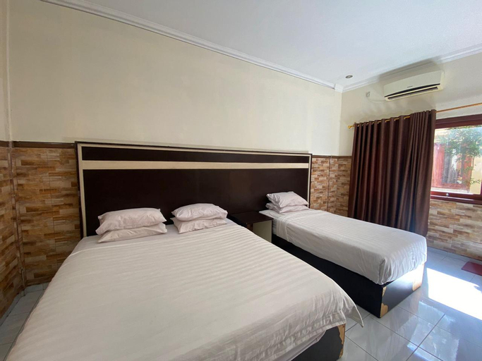 Bedroom 2, New Garuda Hotel (tutup sementara), Buleleng