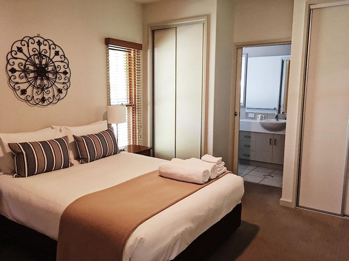Bedroom 4, Abalina Cottages, Rotary Drive, Alpine - East