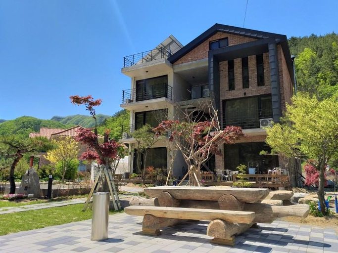 3, Wanju Yeorimjae Pension, Wanju