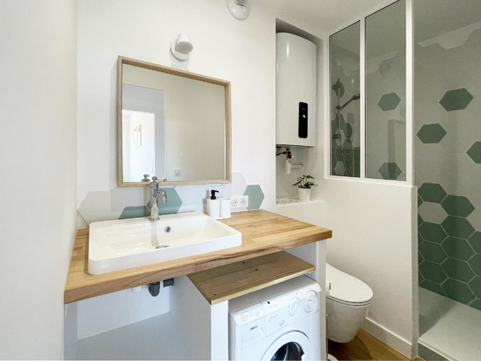 Bathroom, Au pieds des dunes, Landes