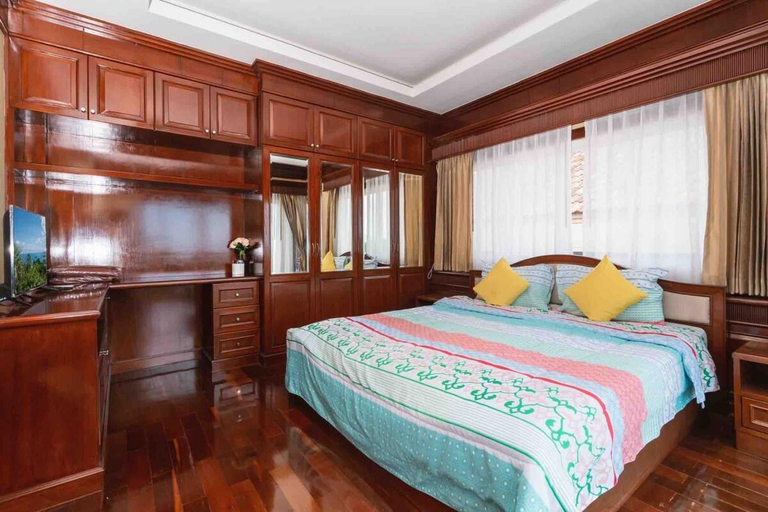 Bedroom 3, Phuket Seaview 6-Bedroom Pool Villa By Angel Villa, Phuket Island