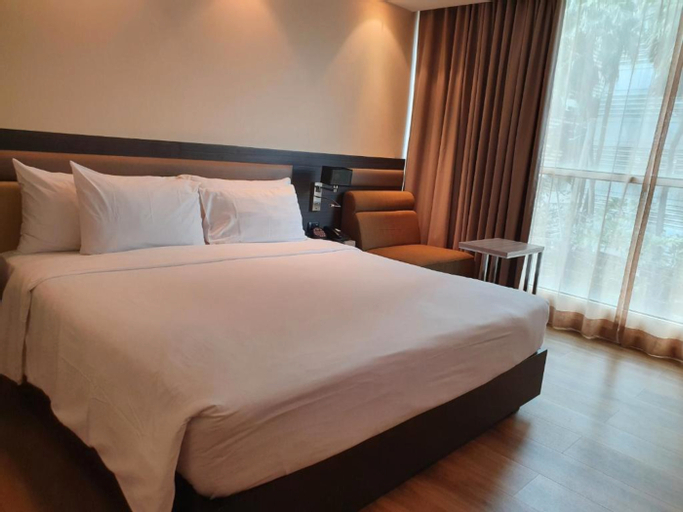 Bedroom 13