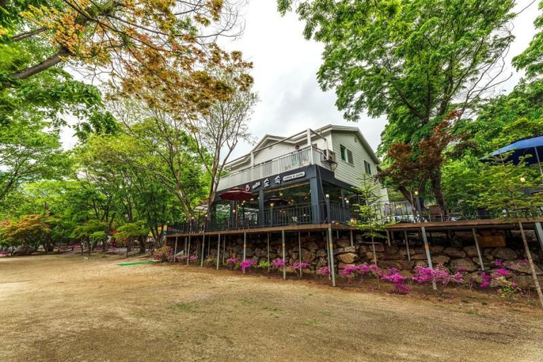 Others 1, Yeoju Zelkova Pension, Yangpyeong