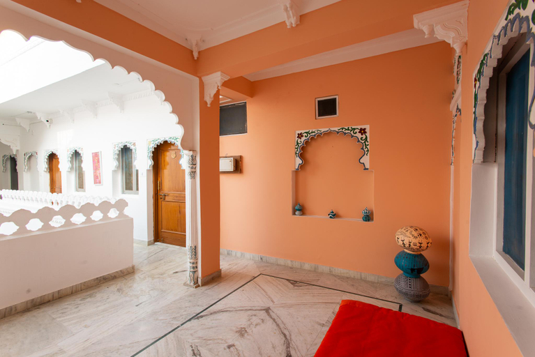 Public Area 2, Hostel Mantra, Udaipur