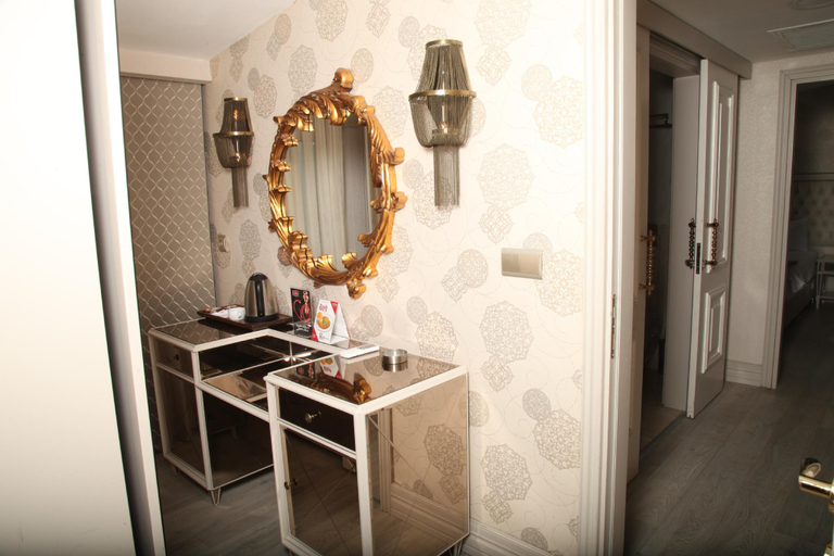 Bathroom 4, Le Marde Hotel, Bakırköy