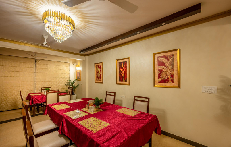 Bedroom, Revathi Resorts, Tehri Garhwal