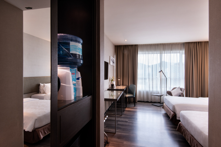 Bedroom 4, Olive Tree Hotel, Barat Daya