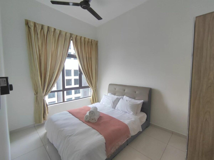 Bedroom 3, Two Bedroom for Family @ D'Summit, Johor Bahru