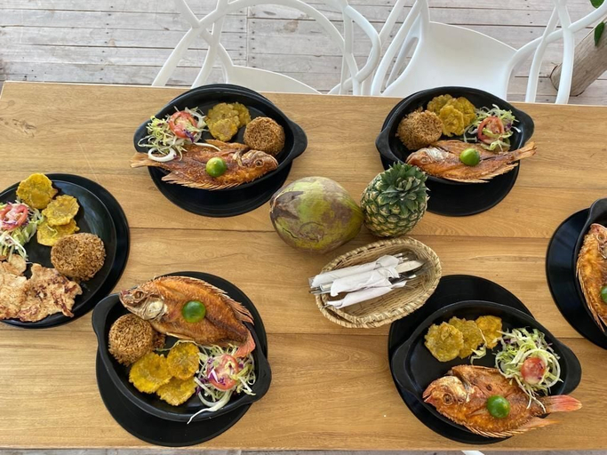 Food & Drinks 4, Freedom Beach Hotel, Cartagena de Indias