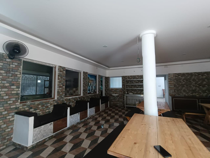 Food & Drinks, Villa Vue Mer, Viluppuram