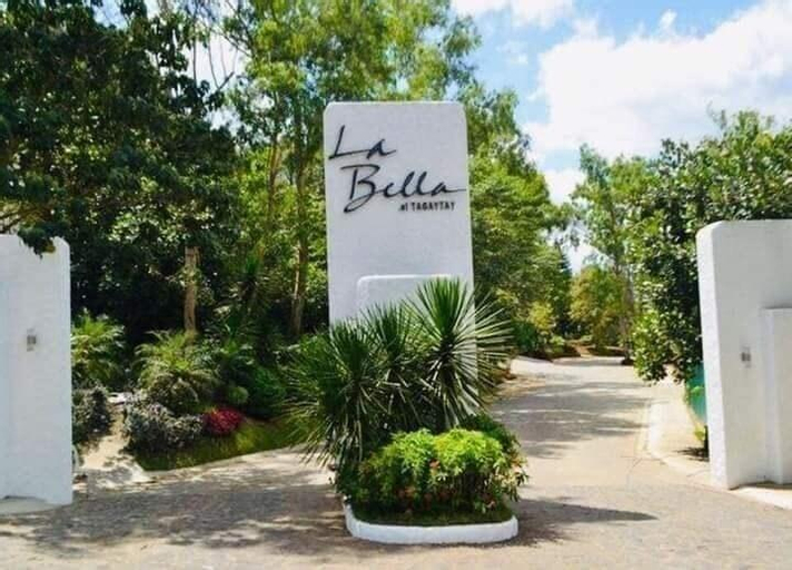 Exterior & Views 1, Cavern Ph at La Bella, Tagaytay (WIFI + NETFLIX), Tagaytay City