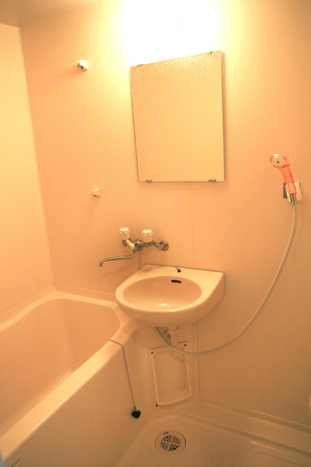 Bathroom, OSAKA MARU HOSTEL301Bshare house., Osaka