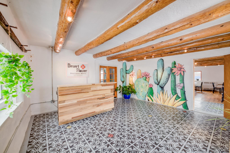 Public Area 2, Desert Flower Boutique Hotel, Taos