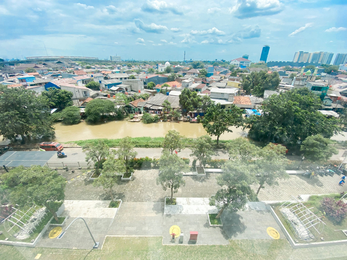Exterior 4, Simply Look Studio Room At Patraland Urbano Apartment, Bekasi
