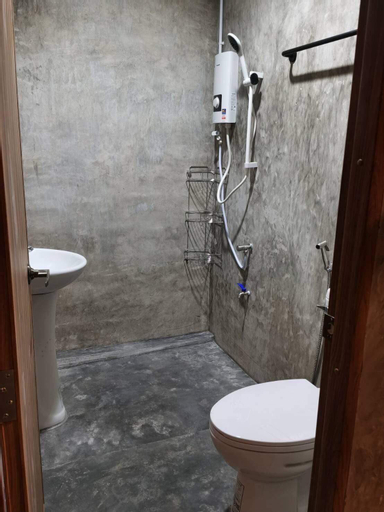Bedroom 3, WO AI NI Guesthouse , Muang Mae Hong Son