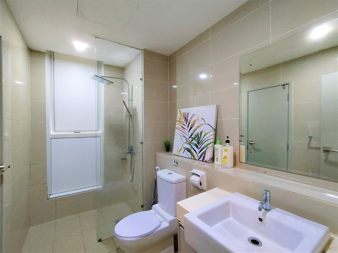 Bedroom 2, reSTARY SnowWhite @ Sutera Avenue |Pool, CBD|2B/5P, Kota Kinabalu