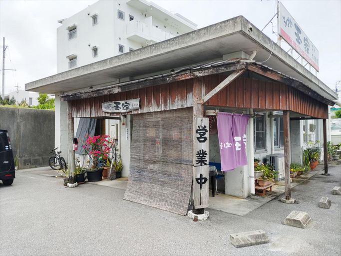 Others 5, Nago Parkside Condominium TK Stay, Nago