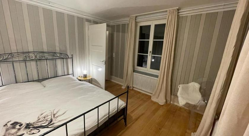 Bedroom 2, Schwendi-Blueme, Thun