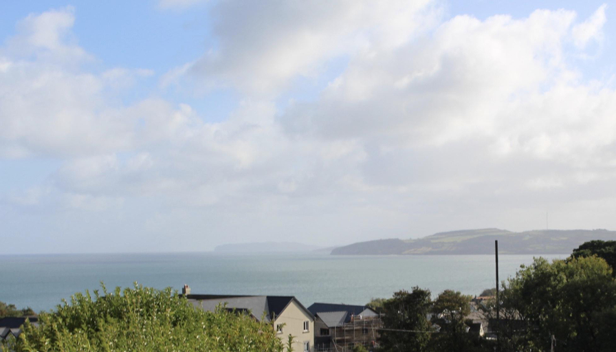 Others 5, Traeth Arian Cottage, Anglesey