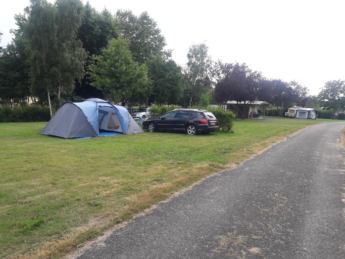 Camping de la Chesnaie, Mayenne