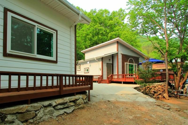 Others 3, Yeoju Zelkova Pension, Yangpyeong