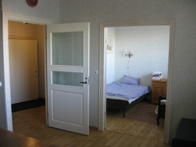 Bedroom 2, Spacious private Apartment in Tallin/Pelguranna A, Tallinn