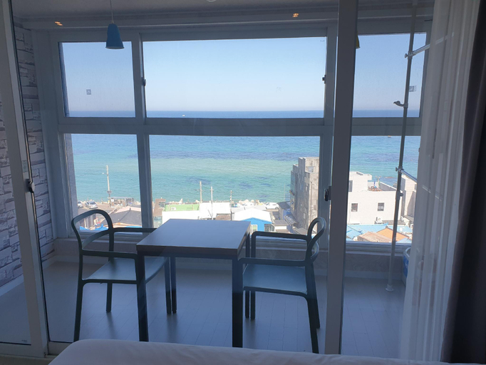 Others 1, Sockcho Hotel Deungdae Residence, Goseong