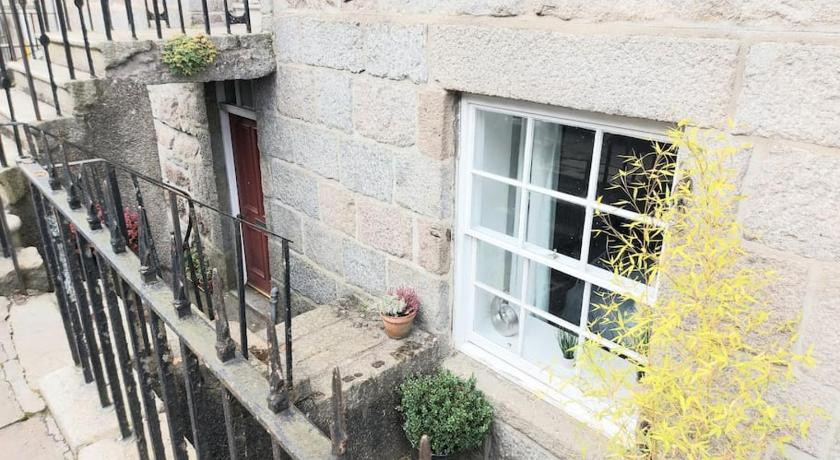 Exterior & Views, Beautiful city centre flat in traditional building, Aberdeen