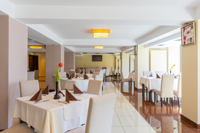 Food & Drinks 5, Golden Time Hotel, Brasov